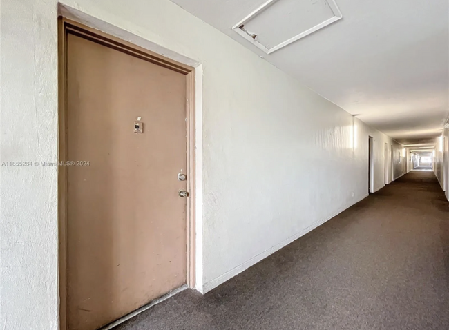 Unit enterance - 4043 NW 16th St