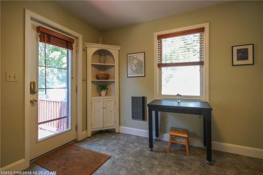 Building Photo - 287 Spring St