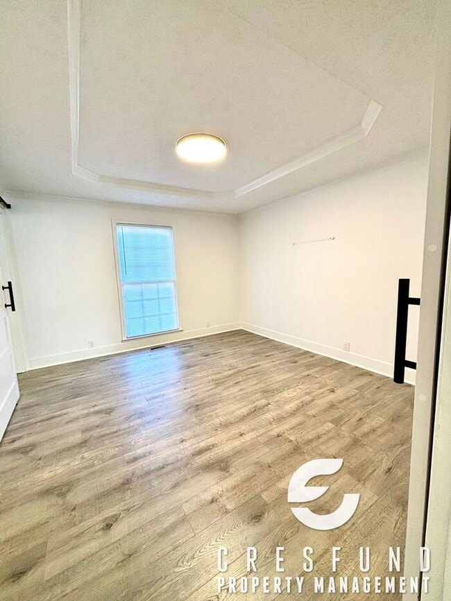 Building Photo - 4 Bed, 2.5 Bath - MINUTES FROM FORT LIBERT...