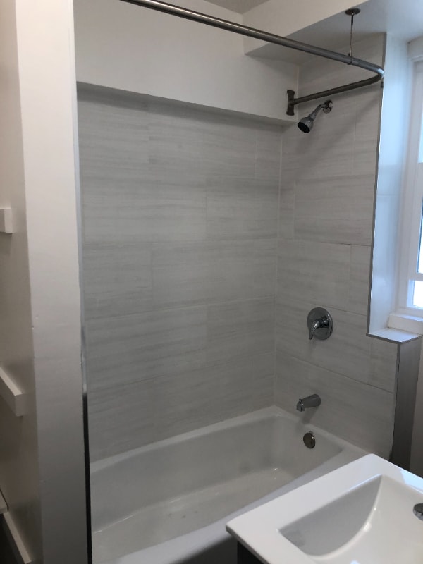 Building Photo - 1208 Powell St