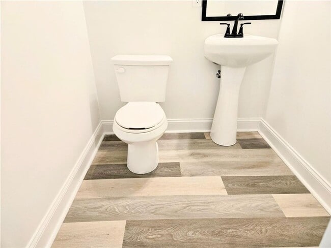 Building Photo - Brand-New Construction Near Auburn University