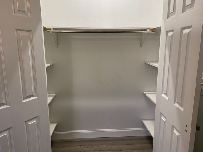 Building Photo - 104 Secrest Ave