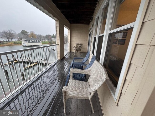 Building Photo - 622 Oyster Bay Pl