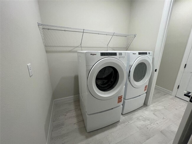 Building Photo - 7415 Olivewood Ave