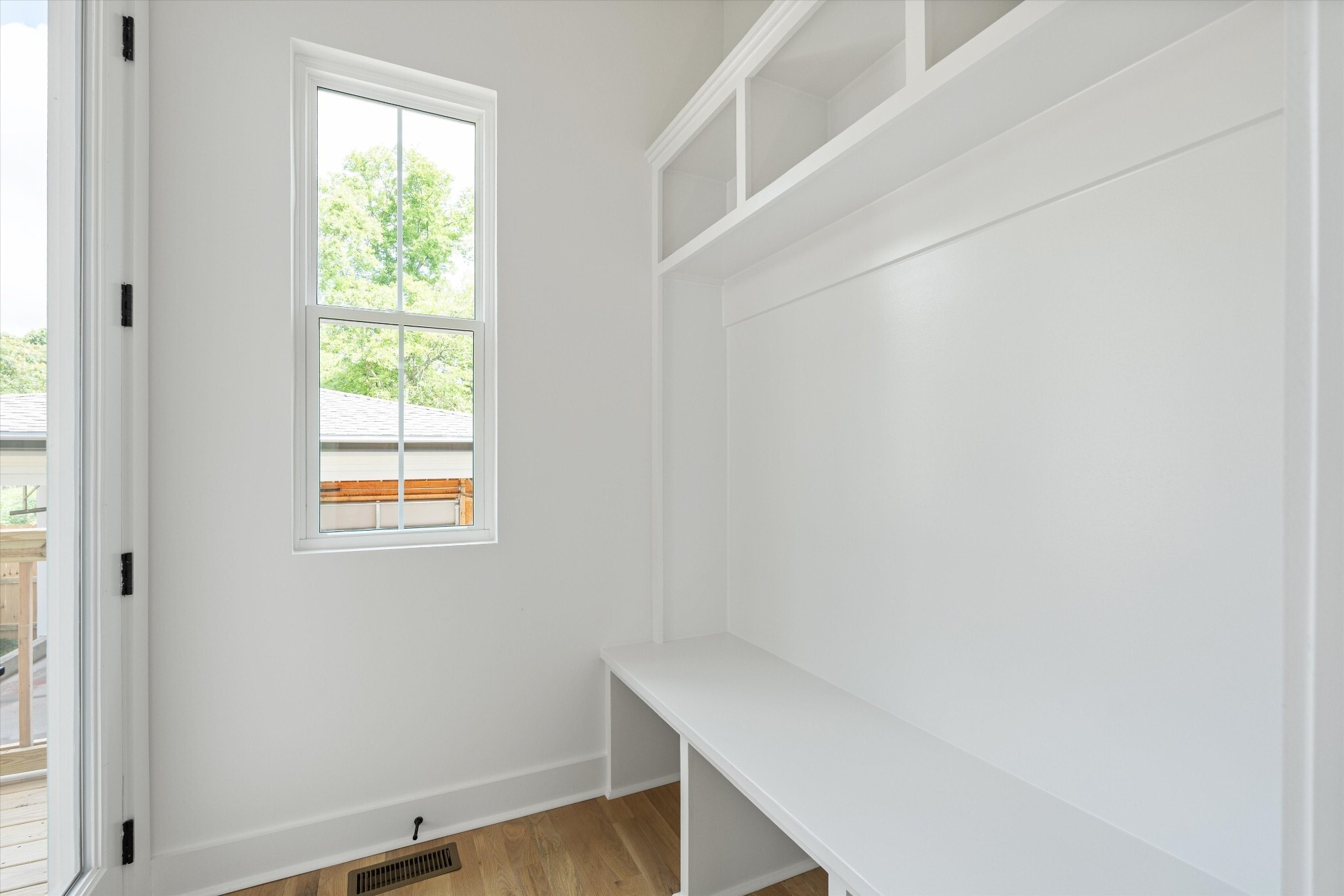 Building Photo - 2830 Clifton Ave