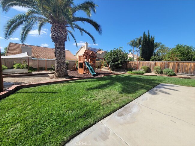 Building Photo - 24095 Fuschia Ct