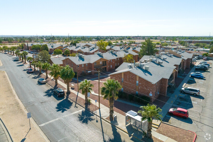 Primary Photo - Padres Village Apartments