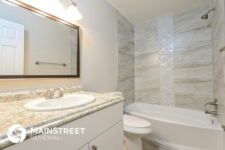 Building Photo - 1950 W Burgundy Way