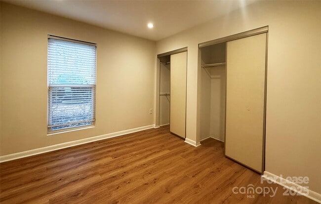 Building Photo - 4948 Sardis Rd