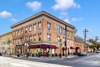 Building Photo - LAFAYETTE SQUARE CONDO