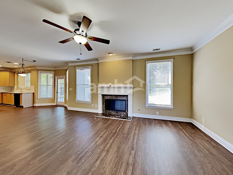 Building Photo - 1238 Wood Iris Ln