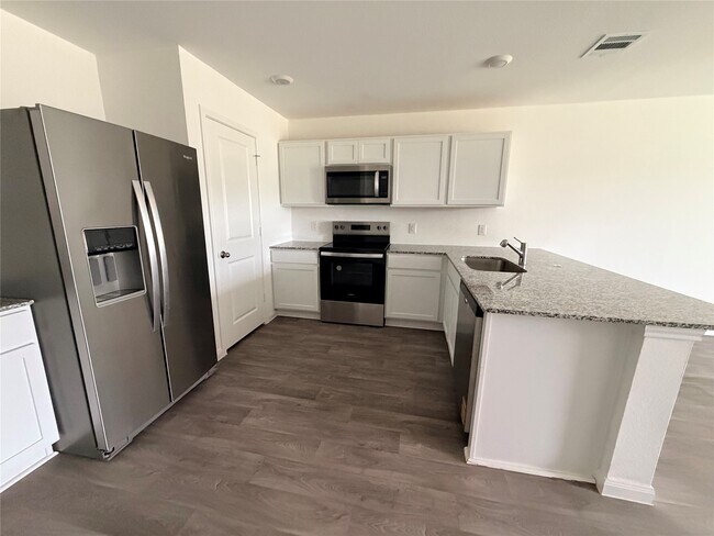 Building Photo - 12078 William Trails Cir