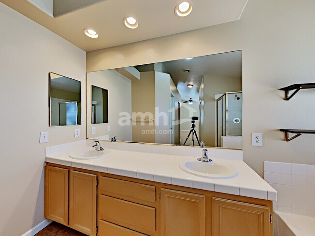 Building Photo - 3719 Morning Canyon Ct