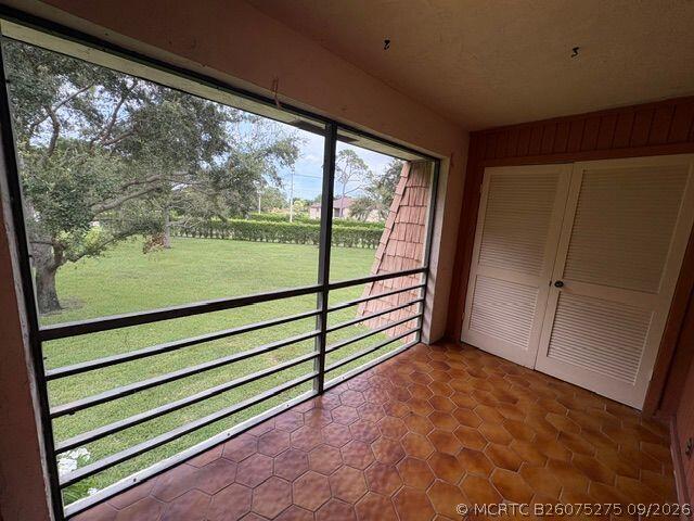 Building Photo - 4183 Oak Terrace Dr
