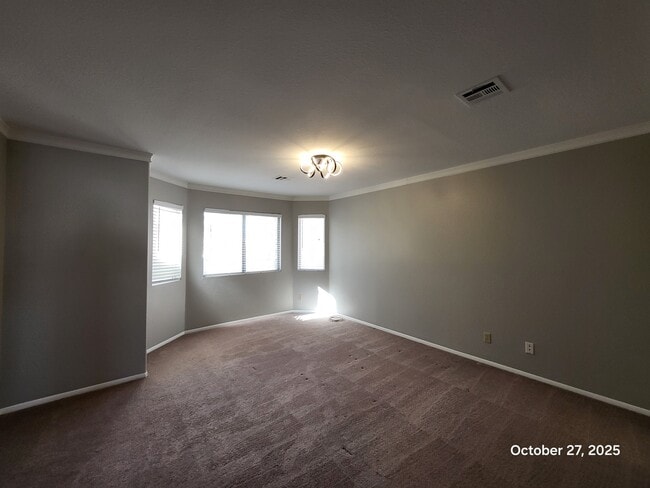 Building Photo - 2113 Harbor Cliff Dr