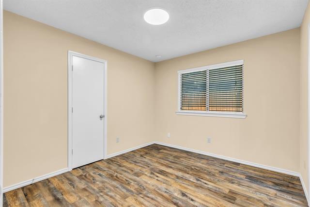 Building Photo - 2015 Falcon Ridge Dr