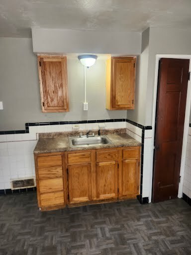 Building Photo - 5663 Gatesworth Ave