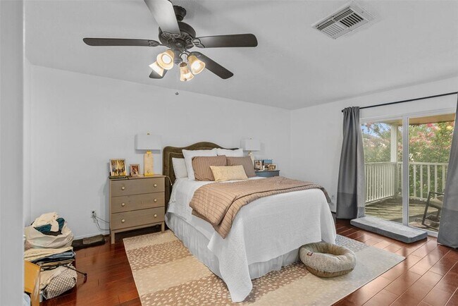 Building Photo - 2220 Bering Dr