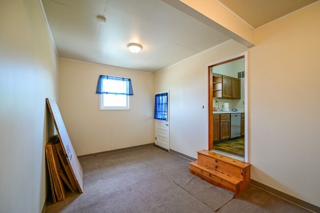 Building Photo - 4232 Chesser Rd