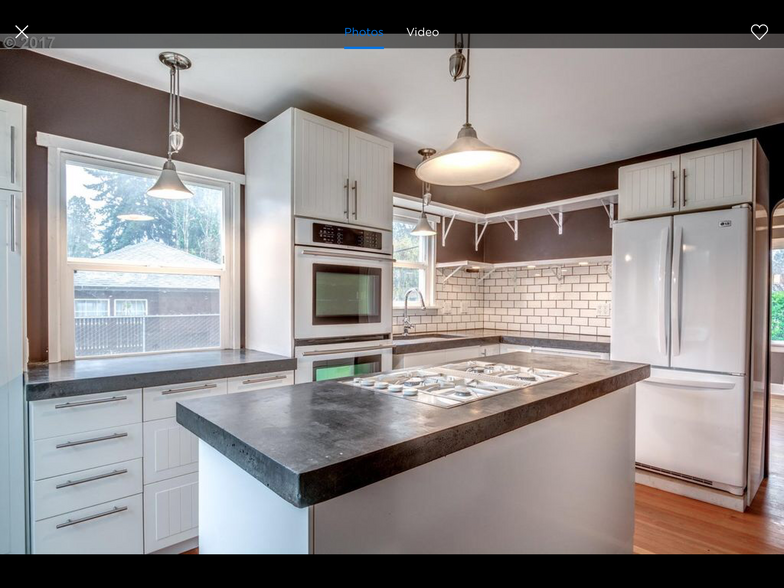 Chef’s Kitchen - 4709 NE 15th Ave