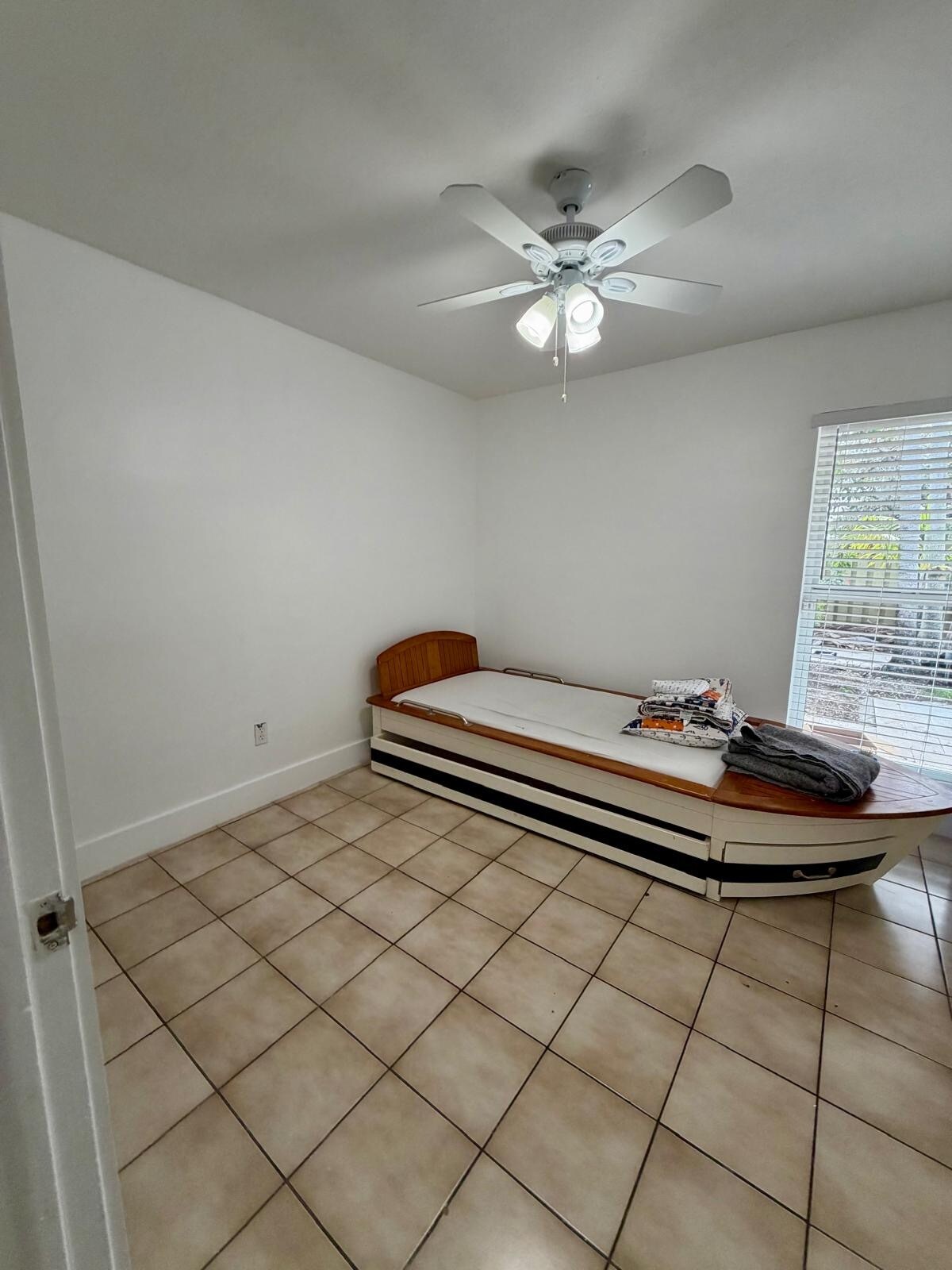 Building Photo - 12014 SW 110th Street Cir E
