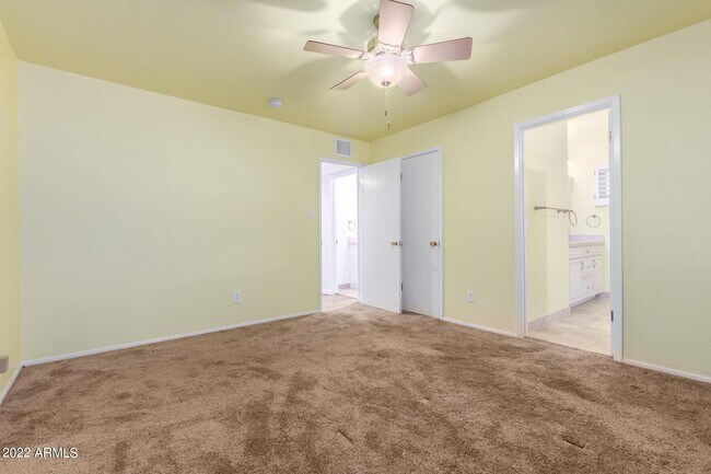 Building Photo - 1211 W Hayward Ave