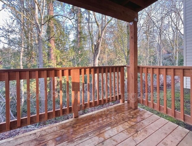 Building Photo - 1334 Puget St