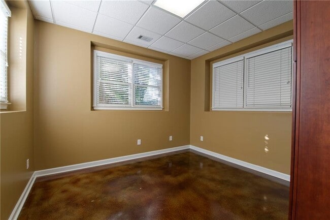 Building Photo - 3495 Mill Bridge Dr