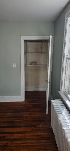Building Photo - 1206 Lorraine Ave