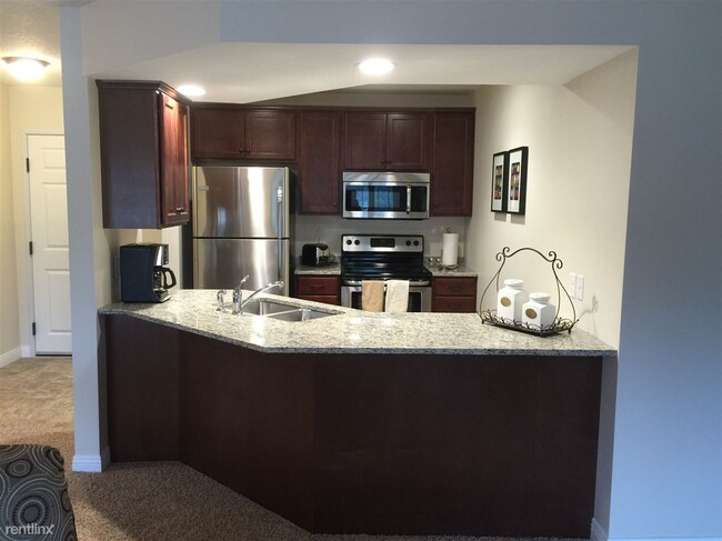 Building Photo - 3 br, 2 bath Condo - 1st Avenue Condos FUL...