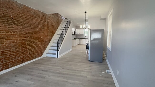 Building Photo - 3317 Paton Ave