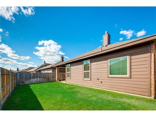 Building Photo - 313 Delgany Trail