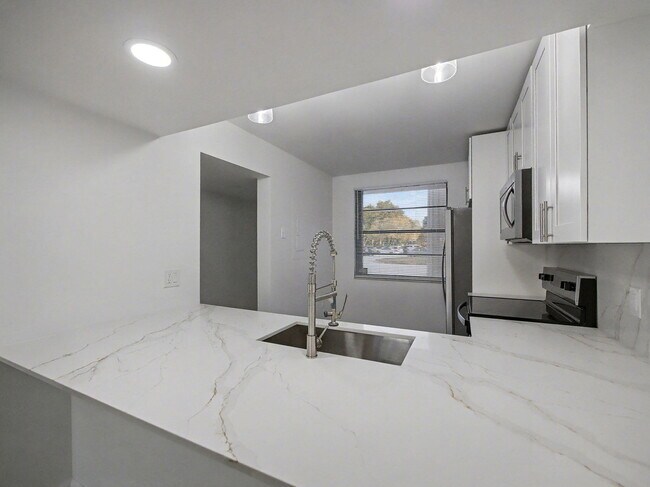 Building Photo - 3501 Village Blvd