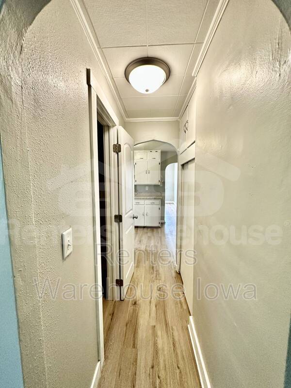 Building Photo - 1210 1/2 West Street