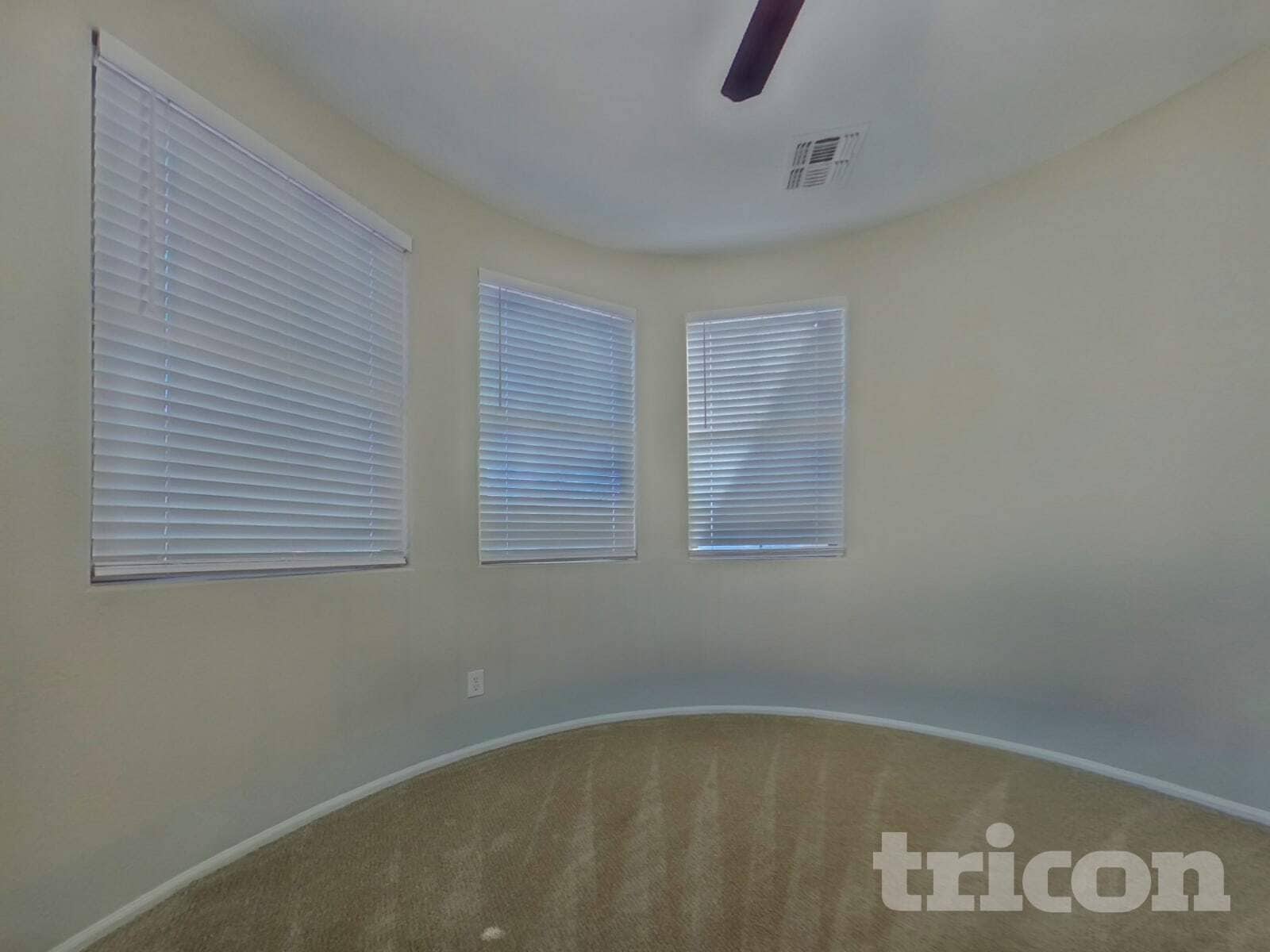 Building Photo - 25746 W Globe Ave