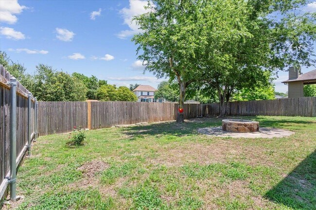 Building Photo - 1013 Fred Couples Ct