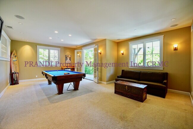 Building Photo - Majestic Custom-Designed Five-Bedroom Esta...