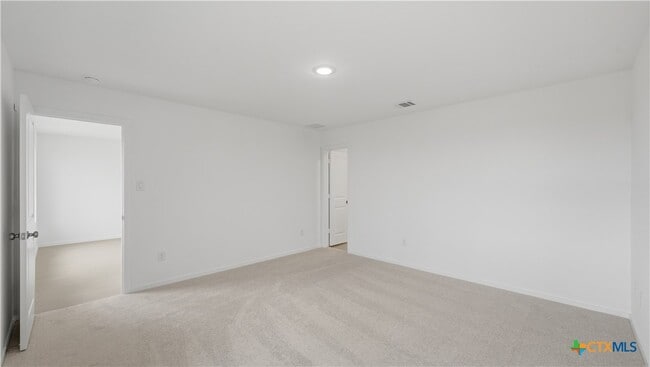 Building Photo - 1621 Pile Trl