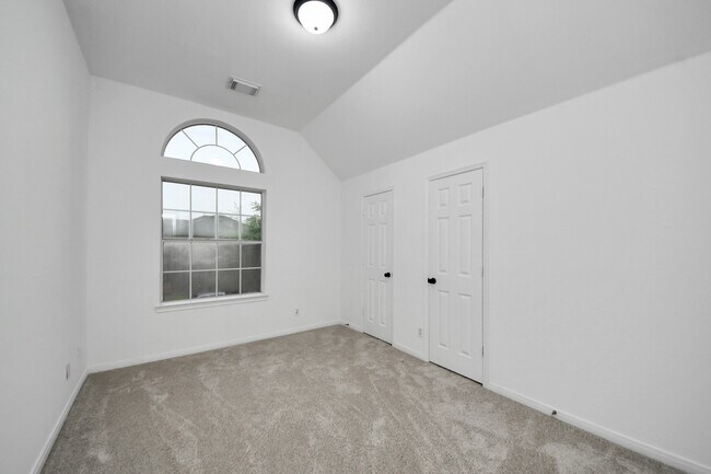 Building Photo - 21214 Lilac Meadows Ln