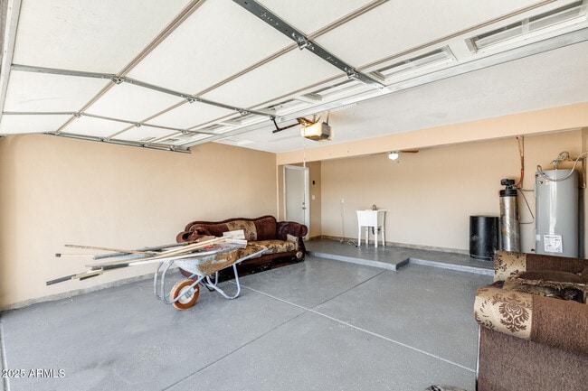 Building Photo - 17633 N 15th Ave