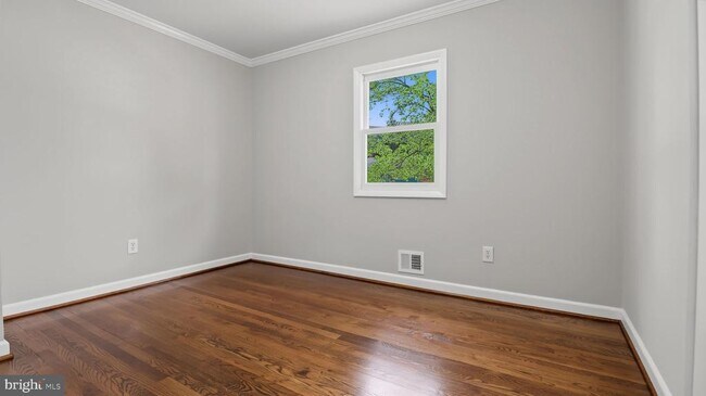 Building Photo - 11419 Lund Pl
