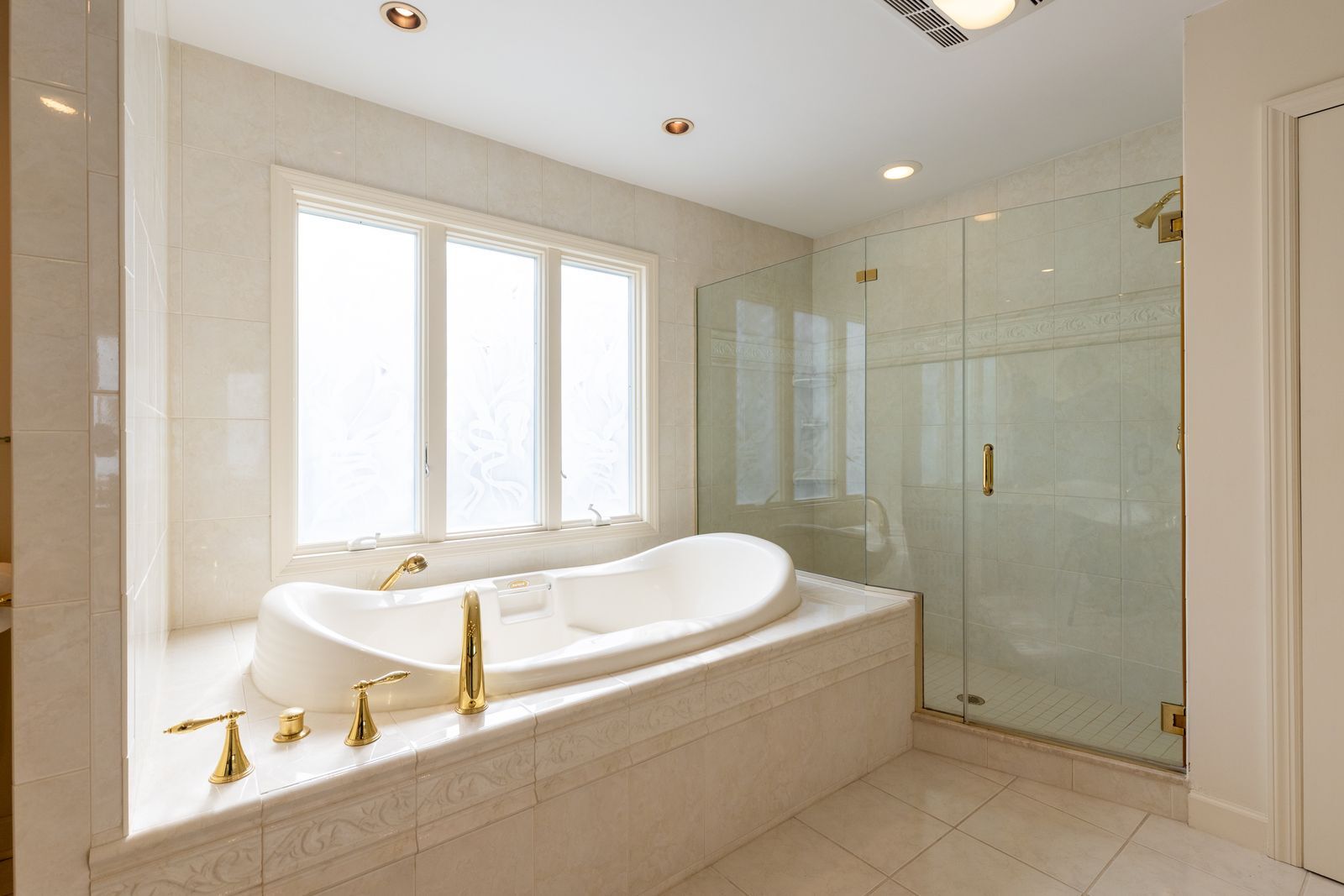 Building Photo - 42 Jefferson Ave