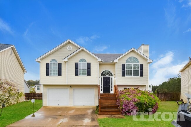 Building Photo - 7192 Tanger Blvd