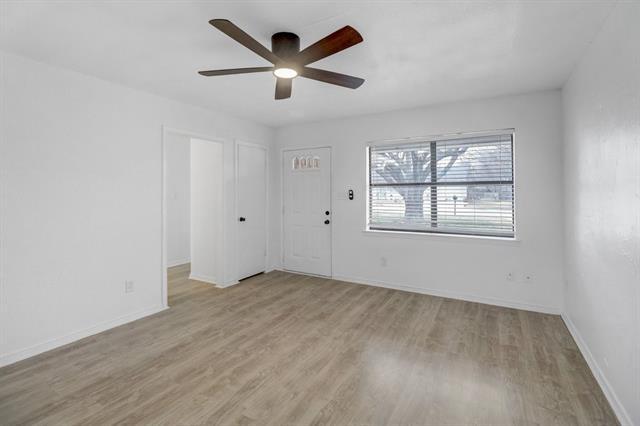 Building Photo - 324 Allenwood Dr