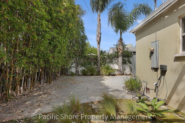 Building Photo - Stunning Picfair Village Home with Private Backyard Oasis & Modern Upgrades