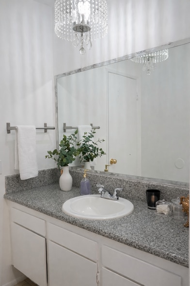 Fun Designer Touches - 4401 Kraft Ave