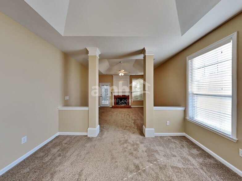 Building Photo - 1735 Trellis Pl