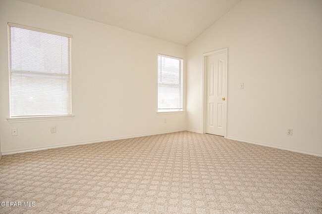Building Photo - 6724 Dakota Ridge Dr