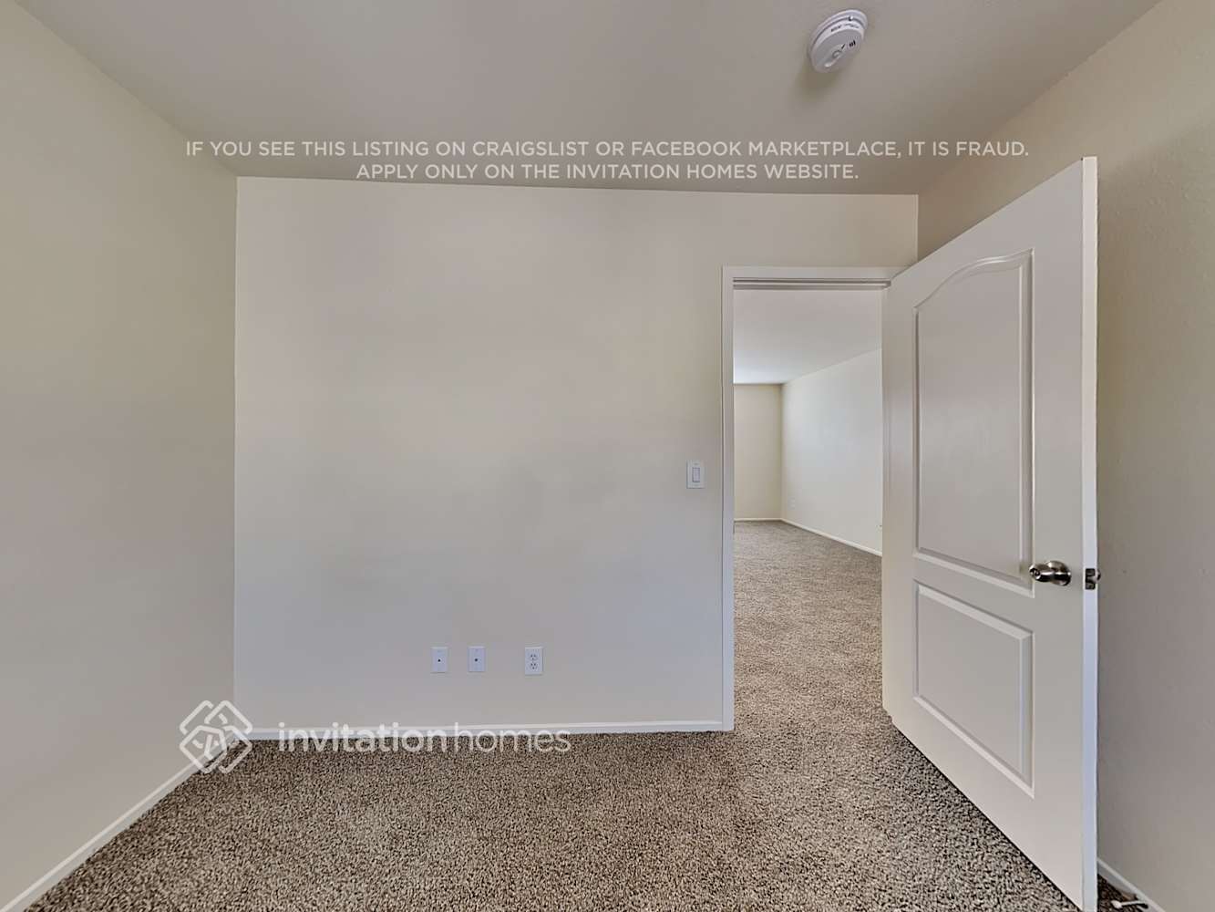 Building Photo - 577 Uxbridge Dr