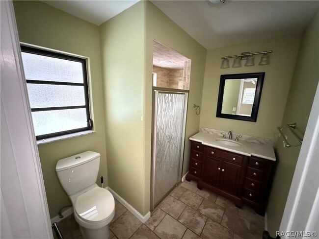 Building Photo - 19 Boxelder Ct